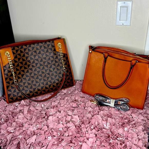 Handbags - Pocketbooks